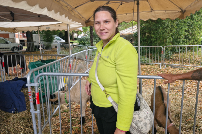 Radiobastides - Initiatives Citoyennes Lucie Raffin - La fermily du bonheur