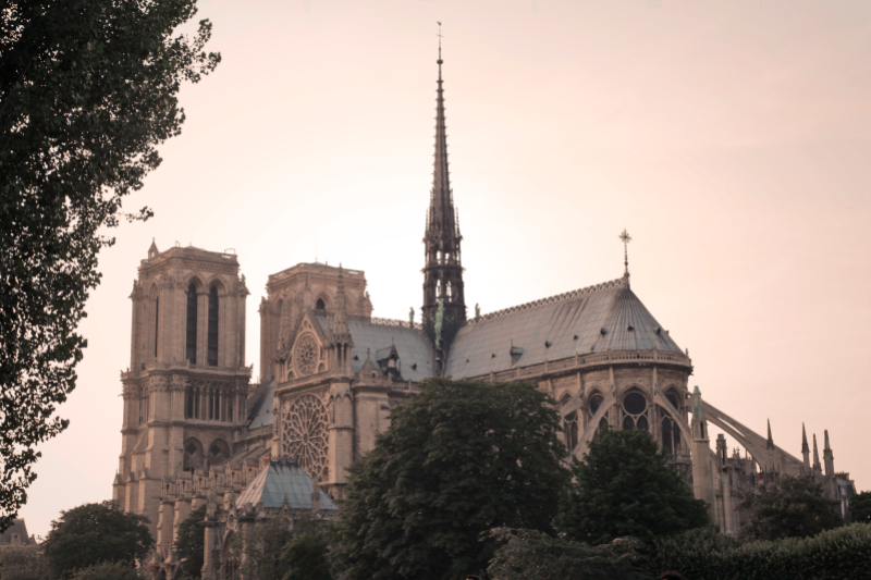 Radiobastides - Écho-Tidien Notre Dame de Paris