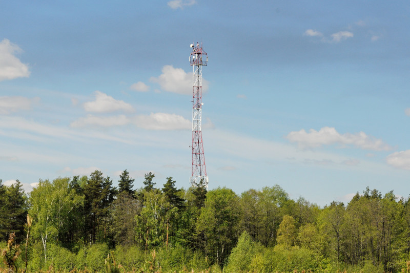 Radiobastides - Initiatives Citoyennes Antenne relais à Sainte-Livrade-sur-Lot